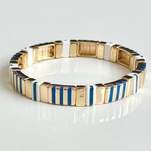 SOLD! Roxanne Assoulin A Step Up Bracelet NWT